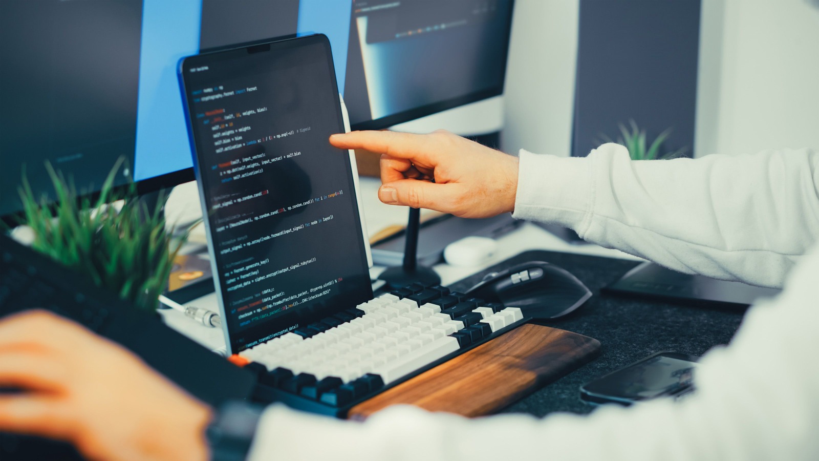 Twenty Lists, Twenty Different Winners: The Honest Guide to No-Code Automation Tools
